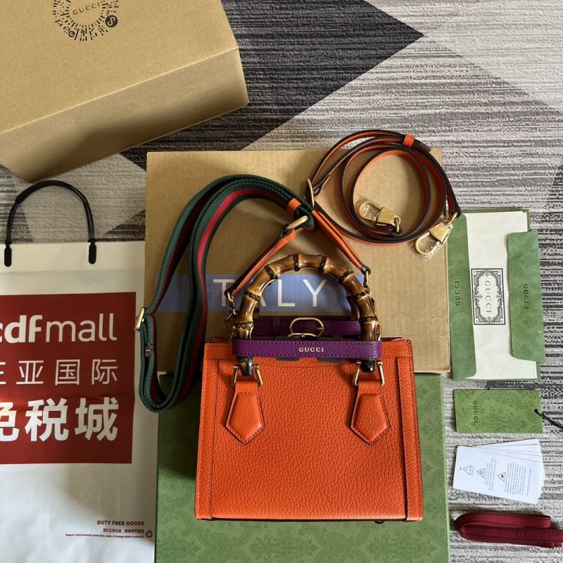 Gvc*1 tote bags